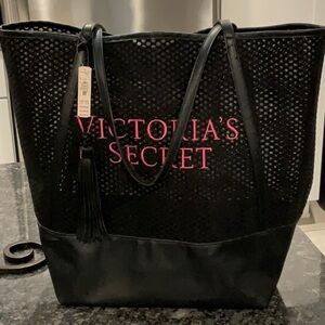 Victoria’s Secret black tote